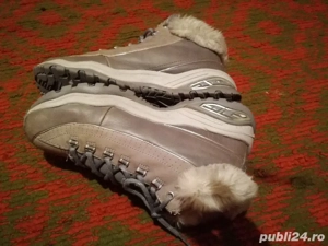 De vânzare ghete dama măr 41 piele naturală si interior îmblănit 