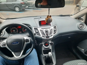 Vand Ford Fiesta ,1.6 benzina, af 2011 - imagine 20