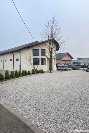 inchiriez spatii comercial 100 mp 