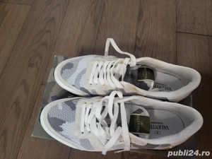 Adidași barbati Valentino Garavani 