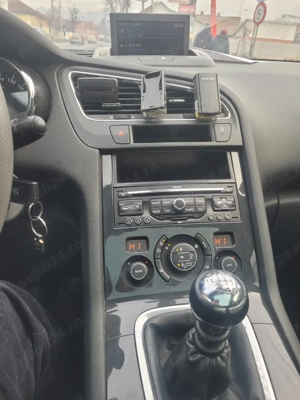 Peugeot 5008, 7 locuri, panoramic - imagine 3