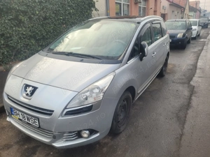 Peugeot 5008, 7 locuri, panoramic - imagine 9