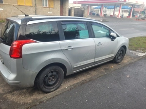 Peugeot 5008, 7 locuri, panoramic - imagine 10