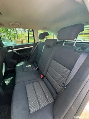 Skoda Octavia Combi 2.0 TDI DPF Scout 4x4 - imagine 3