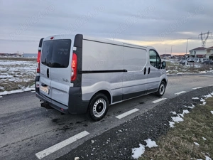 Renault trafic varianta lunga  - imagine 4