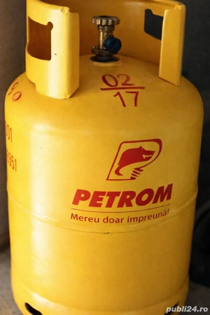 Negociabil . Butelie galbenă Petrom 