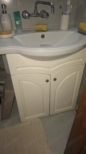 Lavoar baie cu masca 