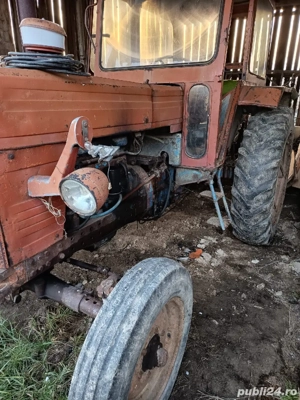 Vând tractor U650 cu plug - imagine 5