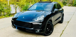Porsche Cayenne S 3.0i e-Hybrid Plug-in Motorizare: 2995 cmc Benzina+Electric Putere: 333 CP+ 100 CP