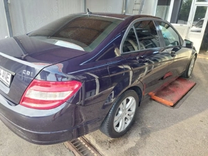 Mercedes-Benz C220D - imagine 2
