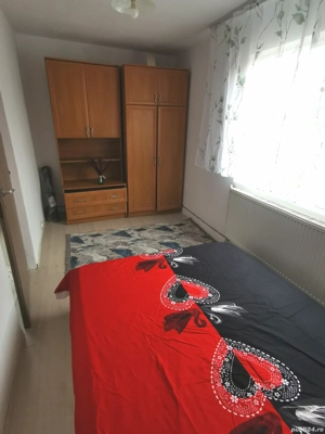 Închiriez garsoniera zona politie - Lunca 