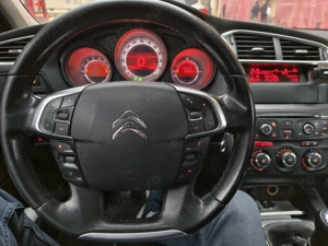 Citroen C4 1.6 HDI, 92CP, an 2011 Euro 5 manual - imagine 4