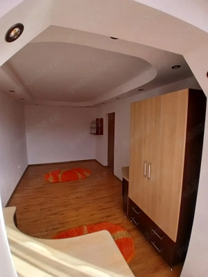 Garsoniera de vânzare  - imagine 4