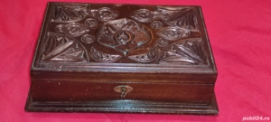 Cutie din lemn caseta ( cu cheie ) 