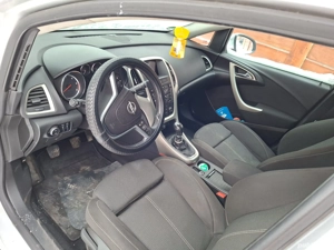Opel Astra J 2011 E 5 - imagine 3