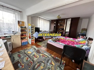 Casa cu 3 camere  in Cetate la asfalt cu 1176 mp Teren - imagine 6