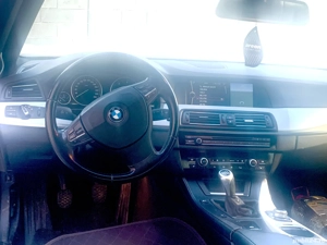 BMW F10 berlina  - imagine 4