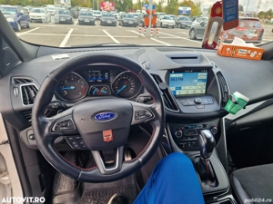 Ford Kuga 2.0 TDCi 4WD Powershift ST-Line - imagine 9