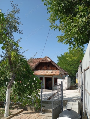 Casa de vînzare urgent la țară - imagine 4