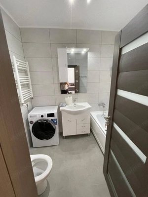 3 camere decomandat Prima Universitatii