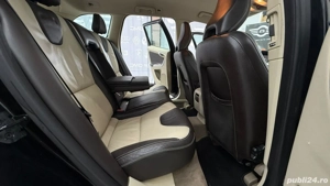 ** Volvo XC60 ** - imagine 17