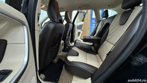 ** Volvo XC60 ** - imagine 10