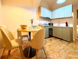 2 Camere ultracentral- Piata Unirii- renovat complet - imagine 7