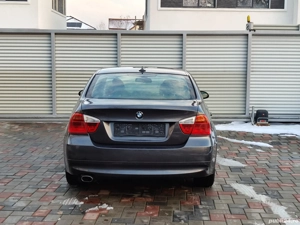BMW 318i   an 2008   navigație   semi piele - imagine 5