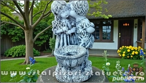 Statuetă copilași cu vază, gri patinat, model S45.