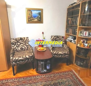 Vanzare | Garsoniera | CETATE | 31 mp | CETATE | Balcon l Loc parcare | Mobilata - imagine 2