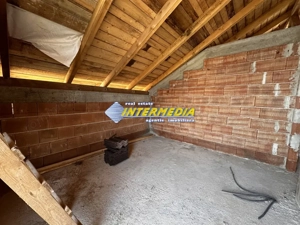 Vanzare Casa Individuala P+M la Rosu cu 345 mp teren si utilitati in Alba Iulia - imagine 7