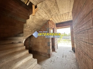 Vanzare Casa Individuala P+M la Rosu cu 345 mp teren si utilitati in Alba Iulia - imagine 3