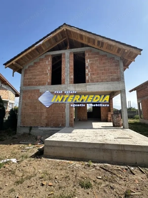 Vanzare Casa Individuala P+M la Rosu cu 345 mp teren si utilitati in Alba Iulia - imagine 11