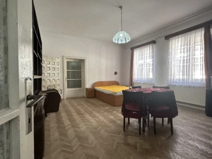 Apartament in casa spațios la doar 5-7 minute de Centrul Istoric