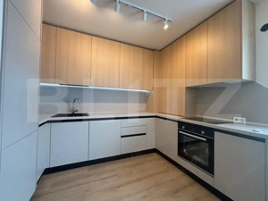 Apartament 2 camere, lux, 60 mp, parcare, intermediar, petfriendly, Columna/vivo