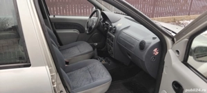 Dacia. Logan. Benzină. 