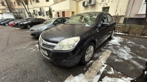 Opel Astra H Sedan - imagine 3