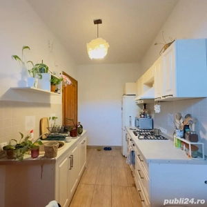 Închiriez apartament modern 2 camere   68 mp