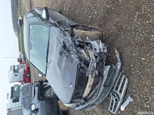 Vand Mercedes-Benz C180 avariata - imagine 4