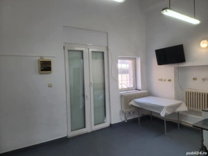 Inchiriez apartament 2 camere + 2 bai pentru muncitori, (maxim 10 persoane ) in zona ultracentrala,  - imagine 11