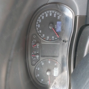 Vand Volkswagen polo 1.2  Attractive UNIC proprietar - imagine 7