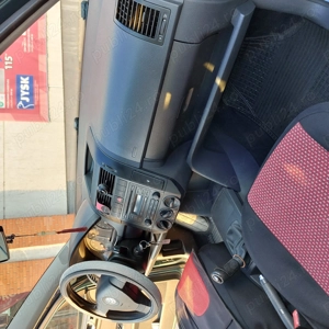 Vand Volkswagen polo 1.2  Attractive UNIC proprietar - imagine 10