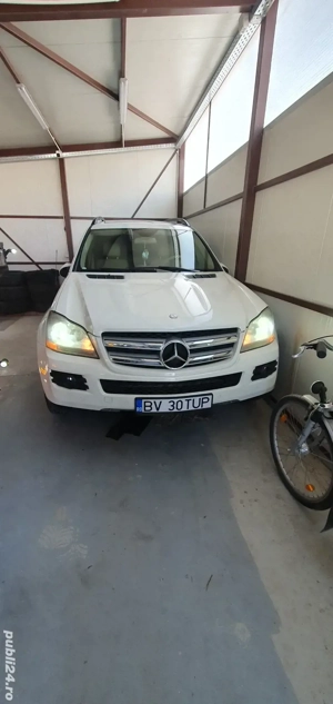 Mercedes Benz 