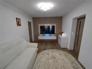 Oravita, Apt. la Cheie, 3 Cam., Et.1, Confort 1, ZERO Comision - imagine 2