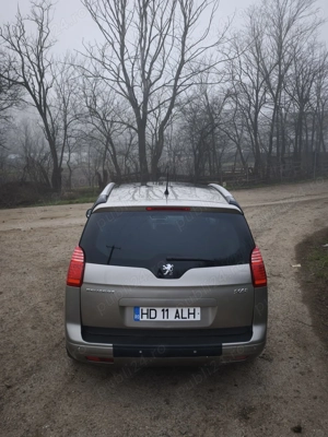 Peugeot 5008 1.6 hdi,din 2012. - imagine 8
