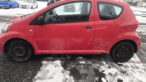 toyota aygo 1.0 benzină  - imagine 3
