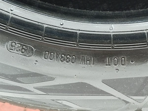 Vând cauciucuri Continental 215/55/R17  - imagine 2