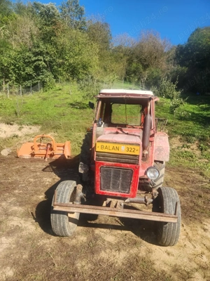vand tractor utb 550 - imagine 4