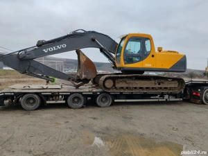 Vând excavator volvo 210