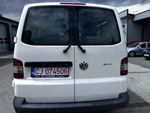 Volkswagen Caravelle 8 locuri 4x4 - imagine 3